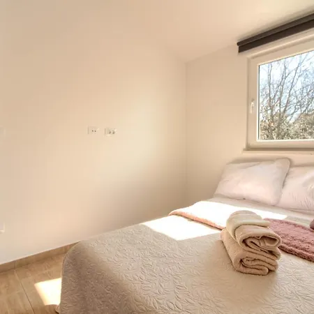 Villa Wonderful Palera Ii With Pool, Immersed In The Nature Near The *